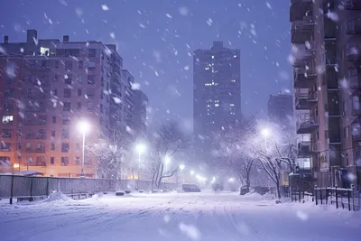 За окном тихо падает снег…❄️ Погода создана для горячего чая☕️ ,уютного  пледа 🪢, посиделок около камина🔥 и приятных выходных🌠 По всем… |  Instagram картинки