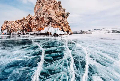 Lake Baikal in winter. Озеро Байкал зимой. | Озеро байкал, Озеро,  Замечательные места картинки